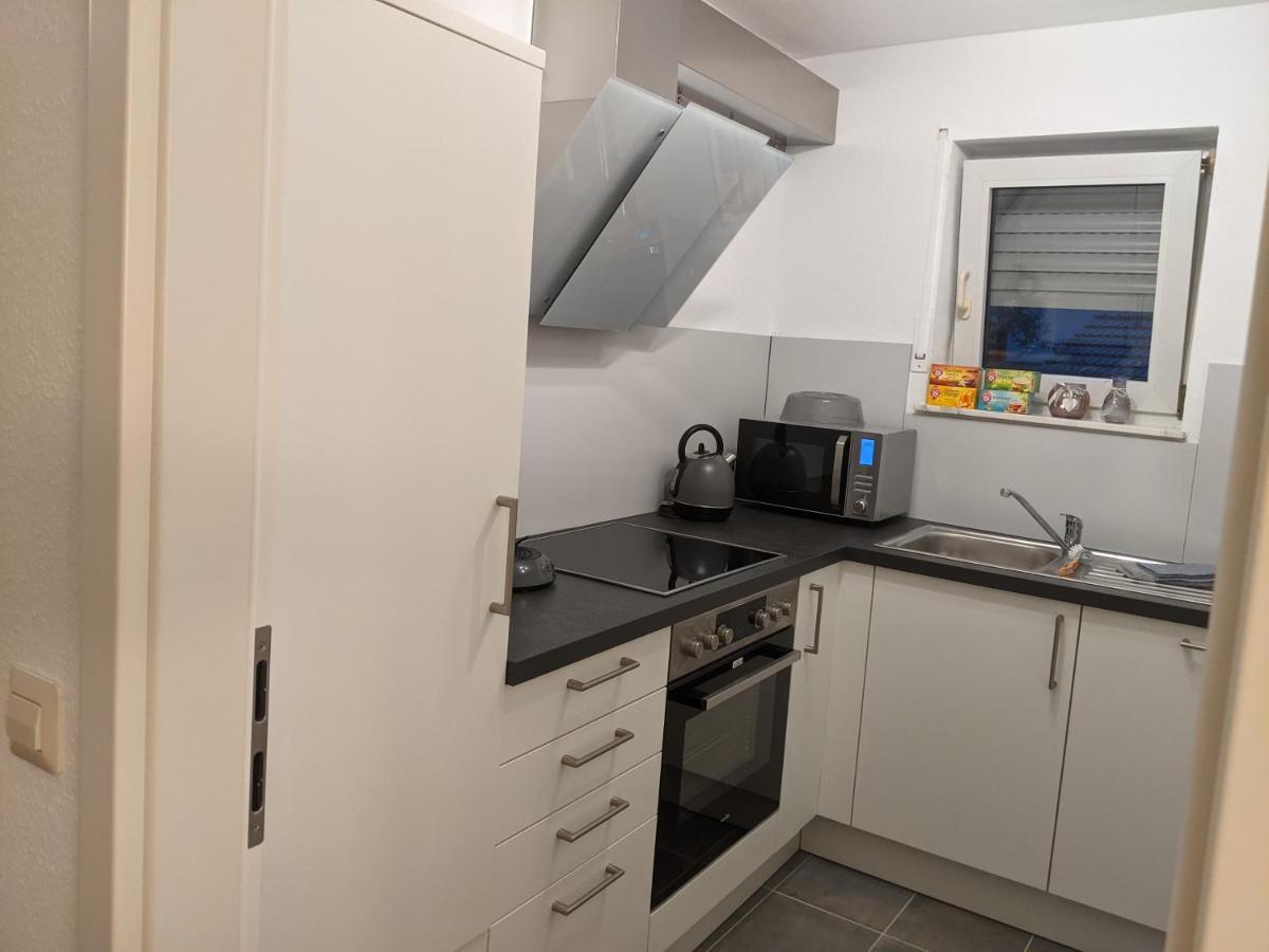 Cozy Apartment With Parking Garage Near Outlet Metzingen  Esterno foto