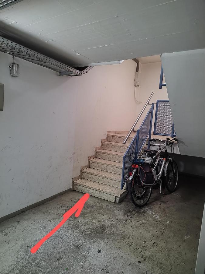 Cozy Apartment With Parking Garage Near Outlet Metzingen  Esterno foto