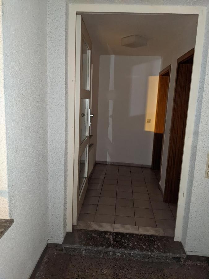 Cozy Apartment With Parking Garage Near Outlet Metzingen  Esterno foto